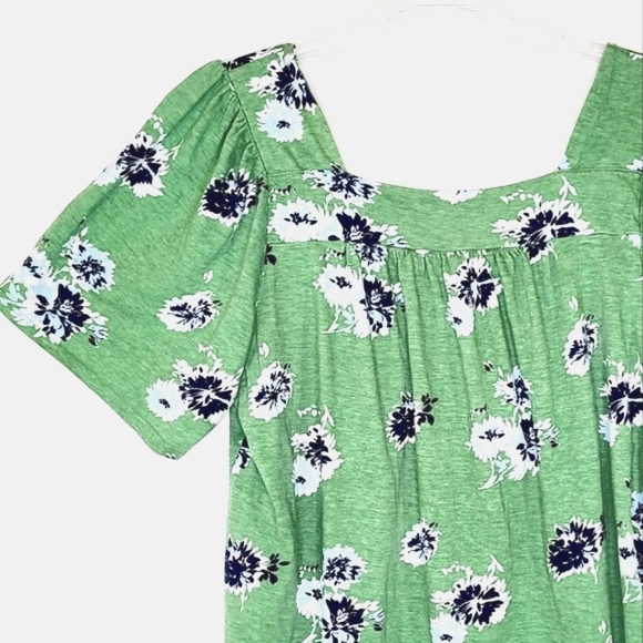 Lucky Brand Green floral short sleeved top - Picture 6 of 10